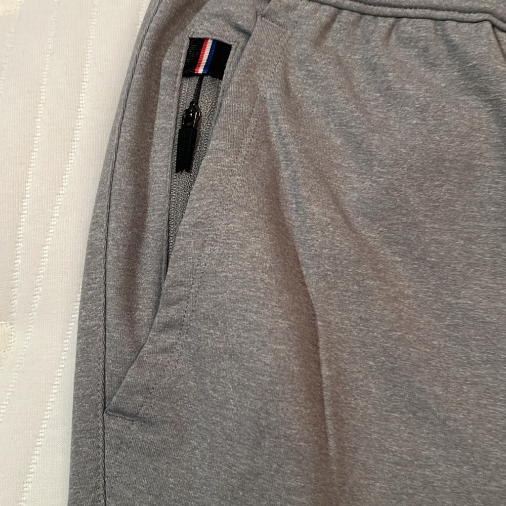 Awesome pair of athletic stretch style 4 Lap pants wear out or at gym - Picture 3 of 9